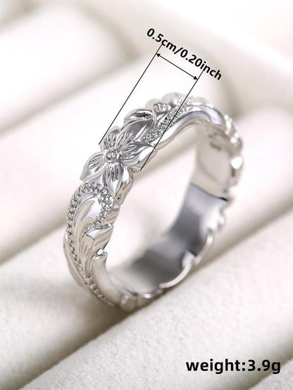 Engraved Flower Ring